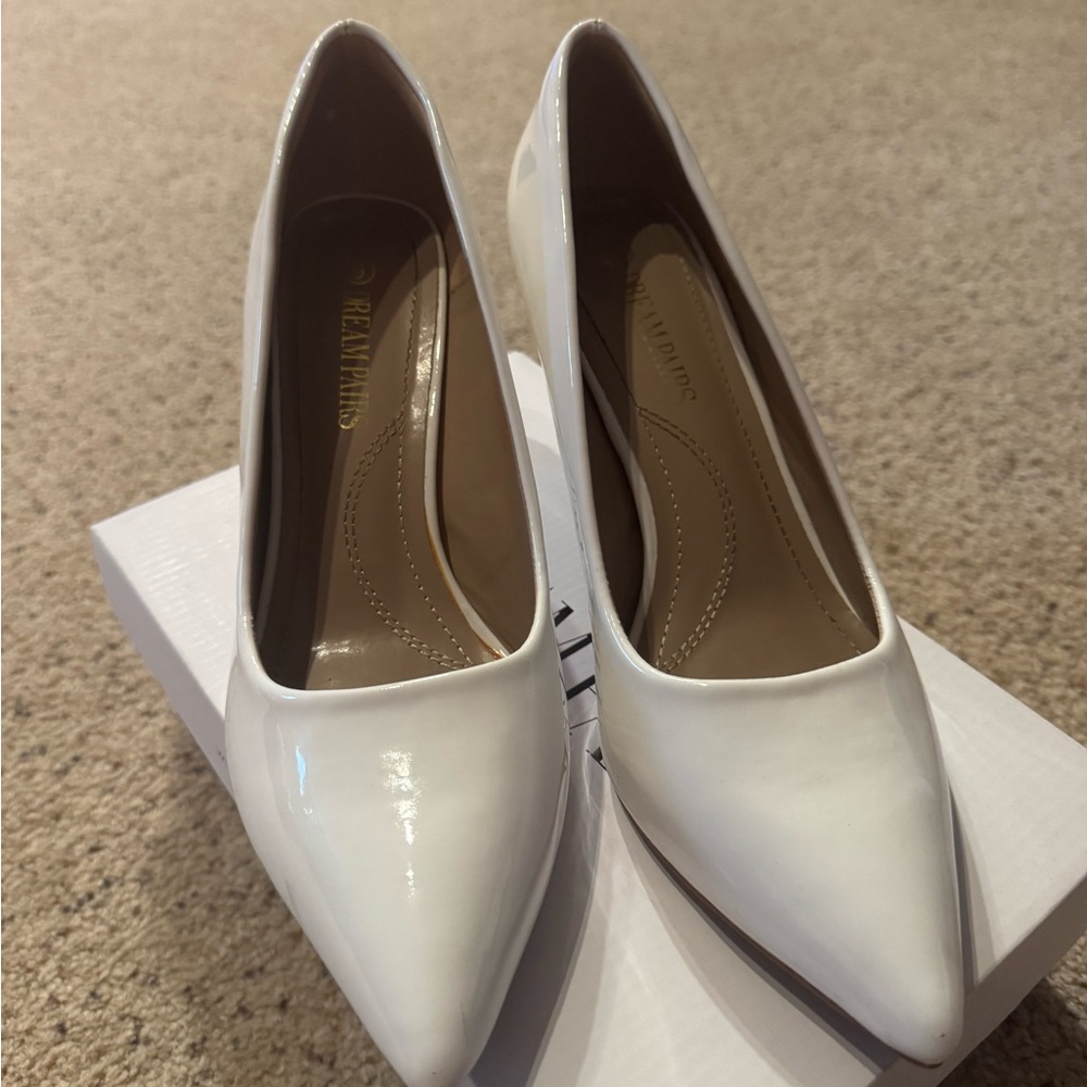 Women's White Pumps